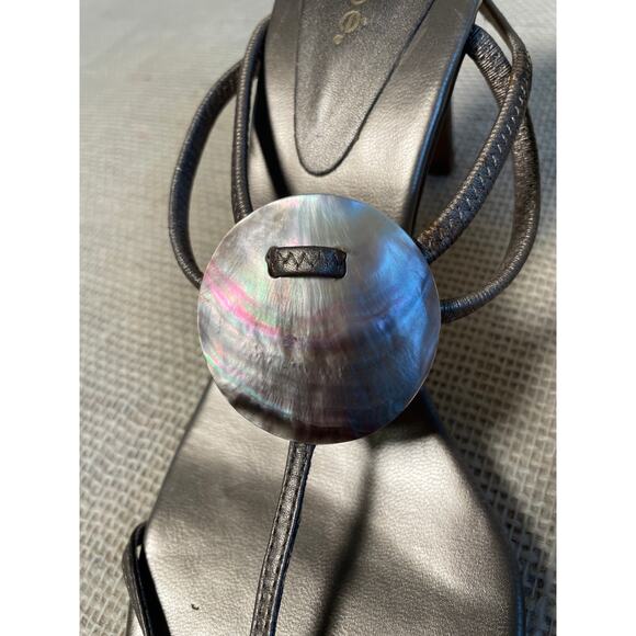 Maripe Leather Sandal Heels. Gold with Oyster detail, Stretch, Ladies size 11 - Picture 3 of 9